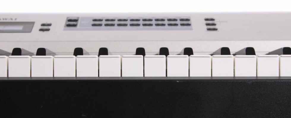 How to repair a digital piano key