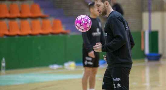 Jaen is decked out to host the futsal party in