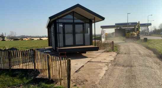 Legacy of Femkes grandfather to tiny houses in Wijk A