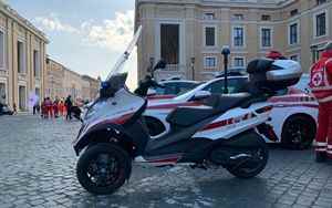 Piaggio the three wheeled scooter of the Red Cross arrives