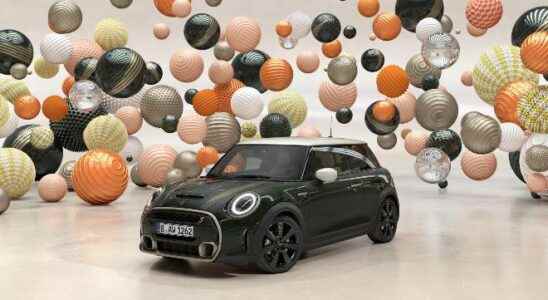 Renewed MINI models hit the roads of Turkey