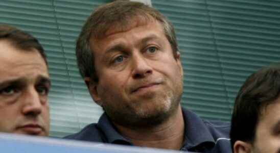 Roman Abramovich targeted by sanctions Chelsea sale suspended