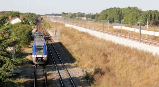 SNCF strike disruptions to TGV and TER trains this Thursday