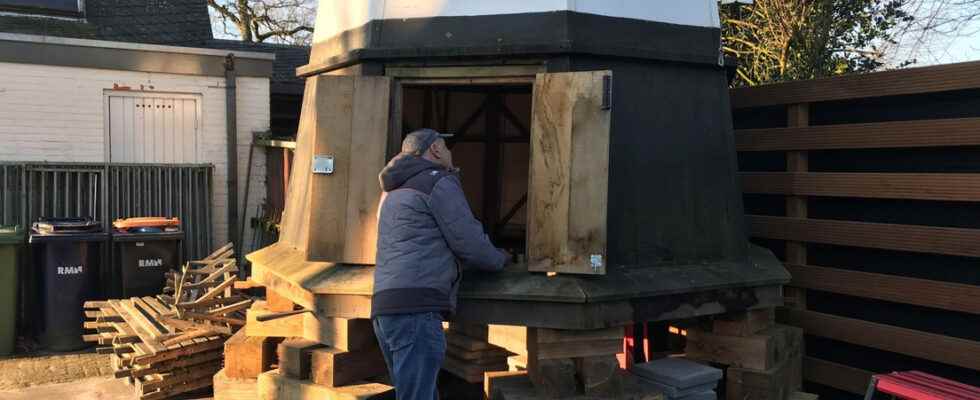 Soester entrepreneur places windmill on roof Reviving lost technology