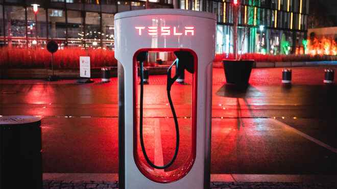 Tesla continues to search for Superchargers project developer for Turkey