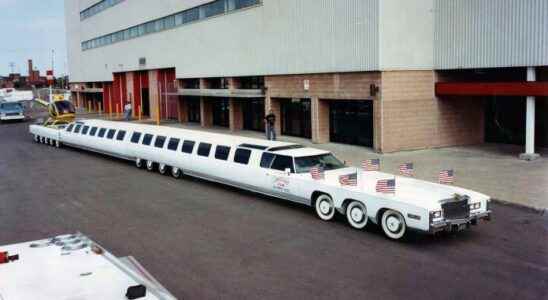 This Long Car Sets A Guinness World Record