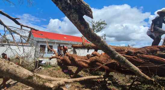 after the passage of the cyclone the prison of Mananjary