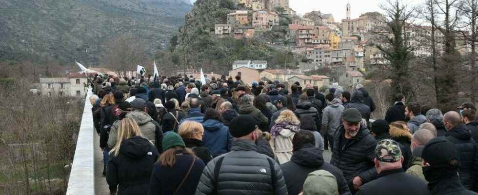 large demonstration of support for the independence activist in Corte