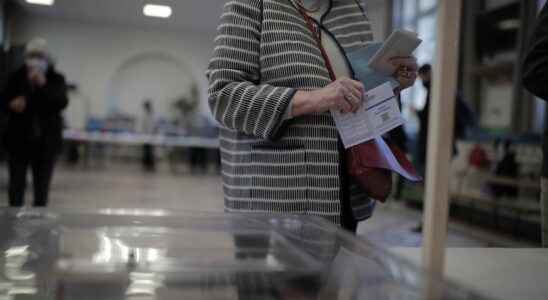 1649719159 Turnout for the 1st round of the 2022 presidential election