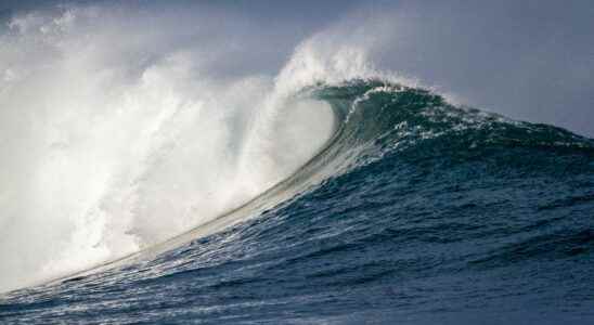 A mega tsunami forced people in Chile away from the coast