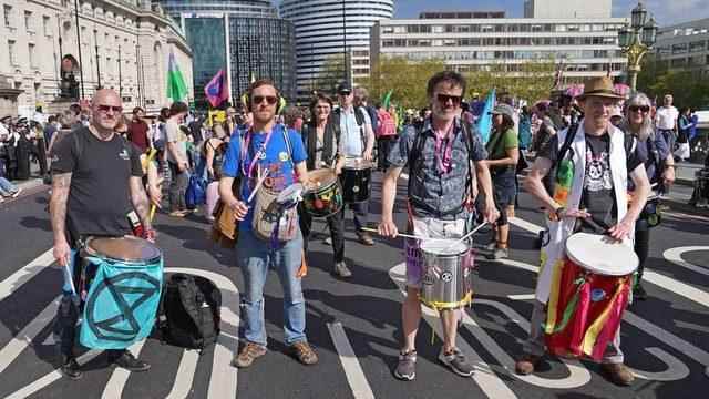 Climate crisis Extinction Rebellion blocks four of Londons busiest bridges