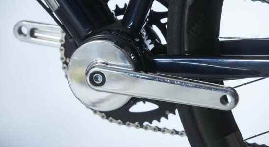 Electric bike an ultra compact motor hidden in the crankset