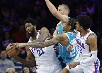 Embiid directs a smash AScom