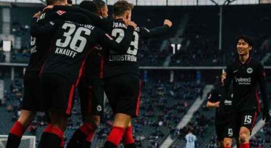 Knauff the fast weapon of Eintracht against Barca