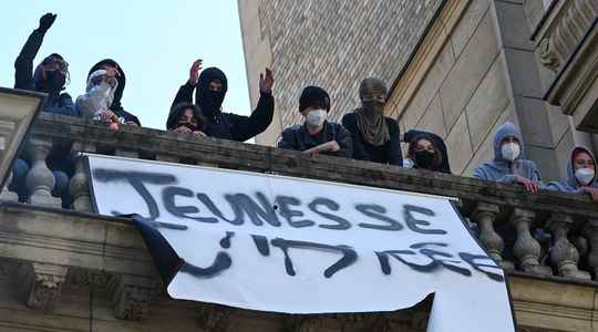 Neither Le Pen nor Macron the slogan that divides students