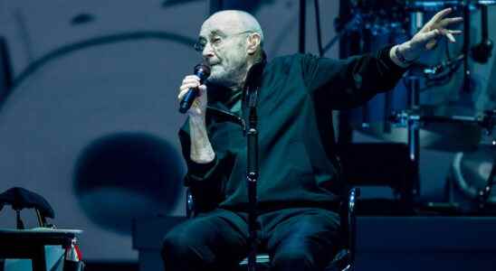 Phil Collins sick what is the singer of Genesis suffering