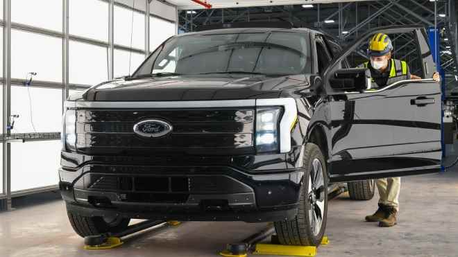 Ford F-150 Lightning