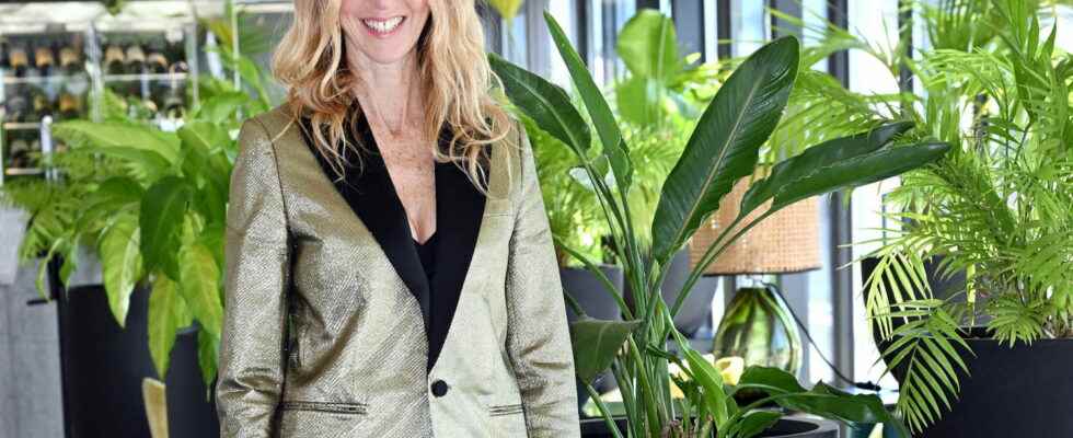 Sandrine Kiberlain lovely in a metallic tuxedo