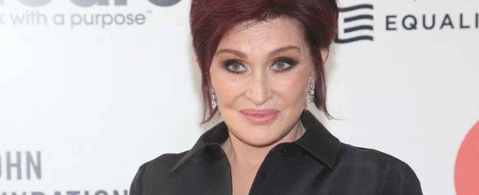 Sharon Osbourne disfigured by her failed facelift