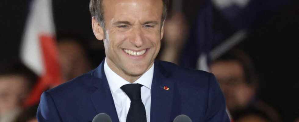 Speech by Emmanuel Macron the video at the Champ de