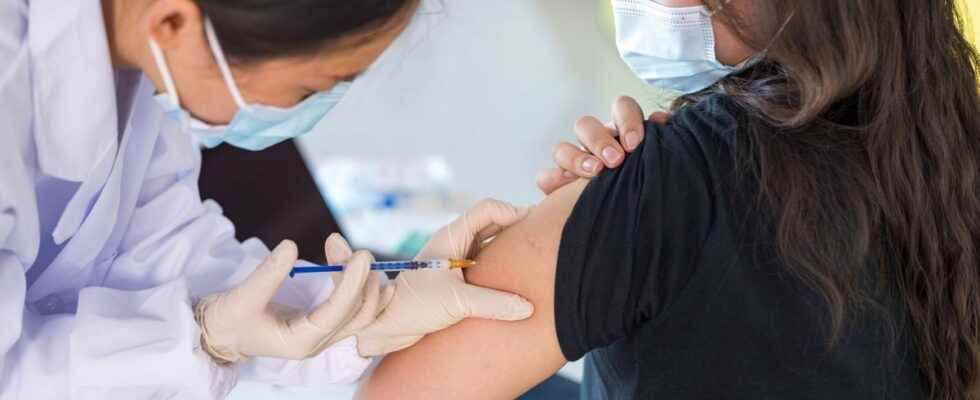 Vaccines nurses can now administer them to people over 16