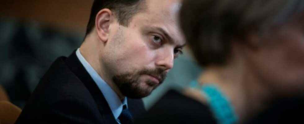 Vladimir Kara Mourza opponent of Putin against all odds