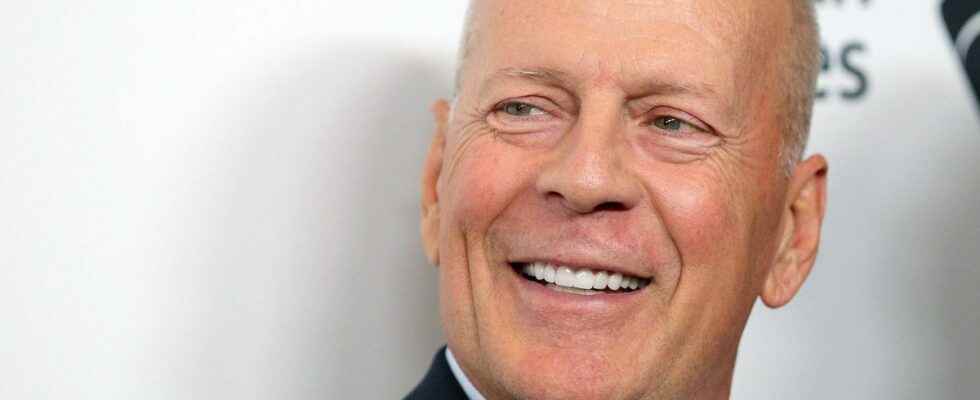 What is aphasia this disorder from which Bruce Willis suffers