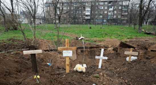 at least 20000 people died in Mariupol mayor says