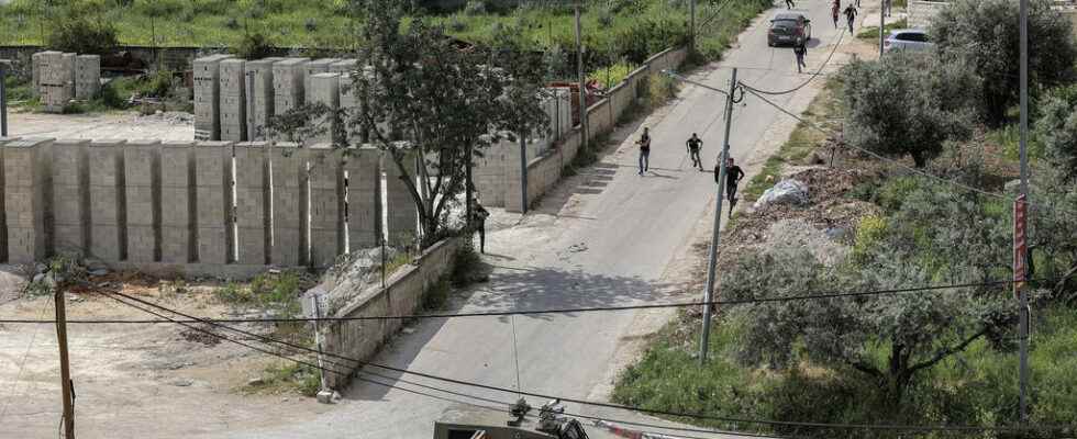 in Jenin a gloomy atmosphere and inhabitants ready to resist