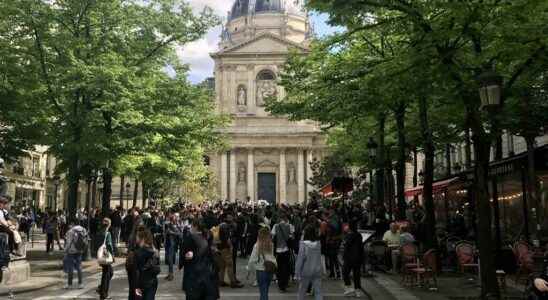 students mobilized against the MacronLe Pen choice