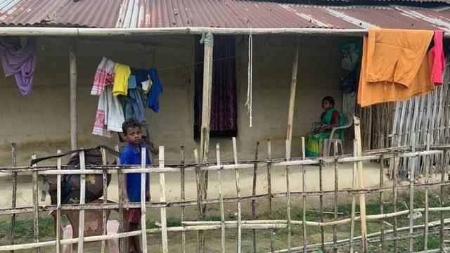 Villagers in Chapatoli live in bamboo and tin houses.