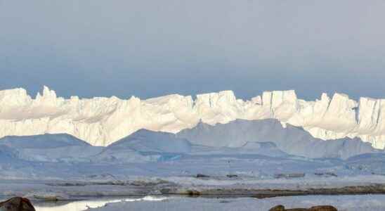 Antarcticas long history hides at the bottom of this lake