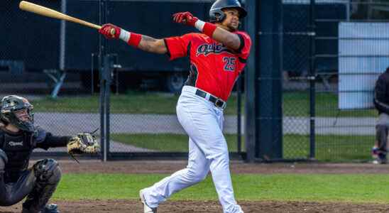 Baseball players Quick give away victory in last inning