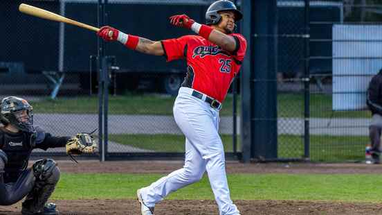 Baseball players Quick give away victory in last inning