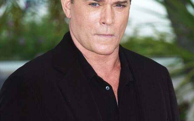 Famous American actor Ray Liotta dies