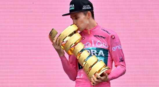 Giro 2022 Hindley wins the Tour of Italy the general