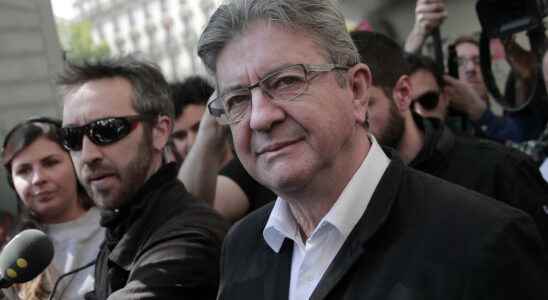 Jean Luc Melenchon prepares his weapons