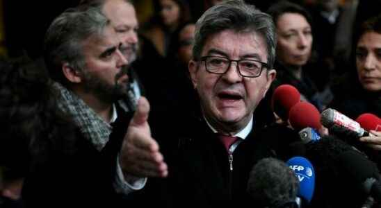 Legislative in France all against Melenchon