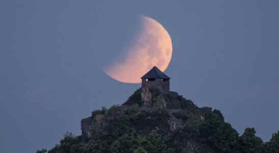 Lunar Eclipse the most beautiful photos of the total eclipse