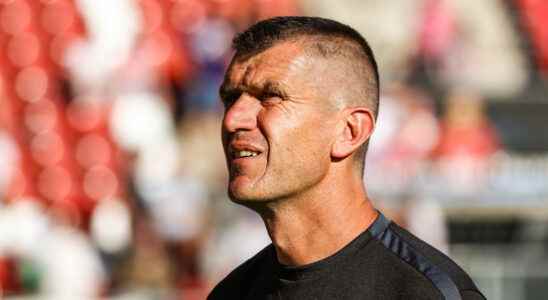 Marinus Dijkhuizen promotes with Excelsior to Eredivisie