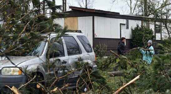 North America surrenders to the hurricane Millions affected Many dead