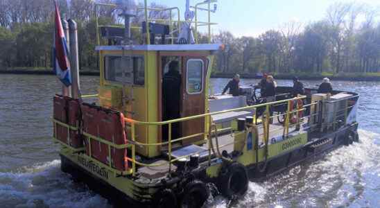 Petition to preserve the Nieuwer ter Aa ferry signed more