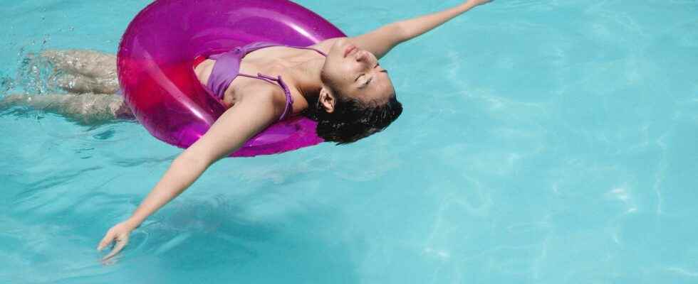 Preparing spas and swimming pools for summer best practices