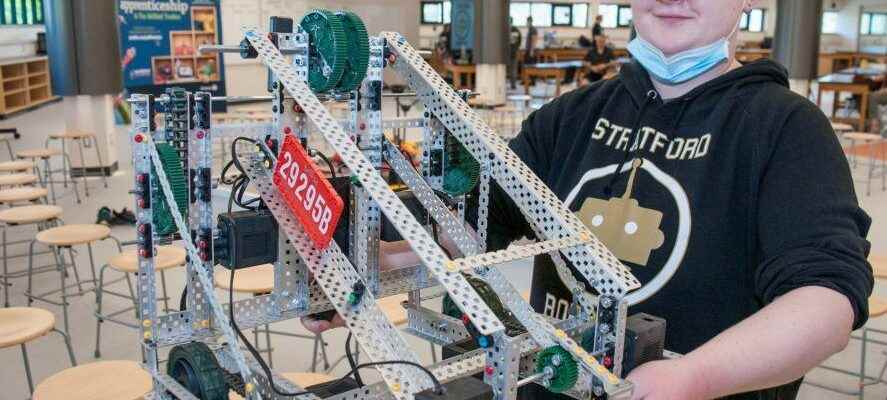 Stratford robotics team showcases skills in new nearly completed maker space