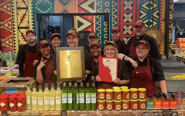 Sunripe Sarnia wins top Independent Grocer of the Year award