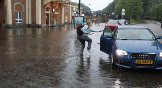 Thunderstorms in the Province Flooded Streets Lightning Strikes and Problems