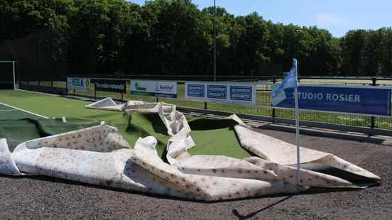 Vandals or gust of wind Destroyed Amerongs hockey field is