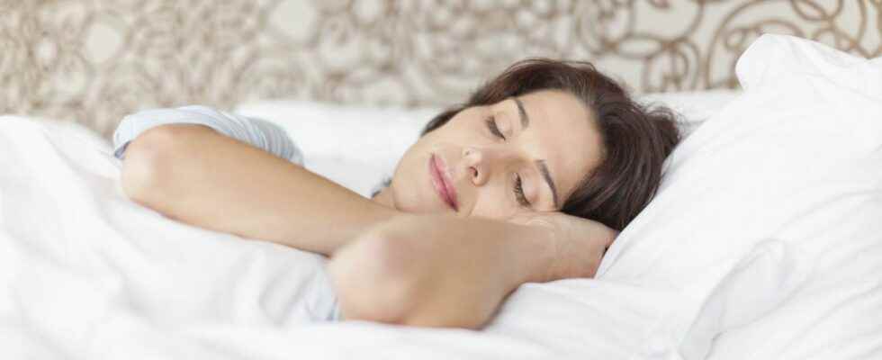 We know the ideal sleep duration after 40