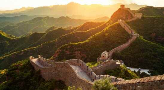 What is the origin of the Great Wall of China