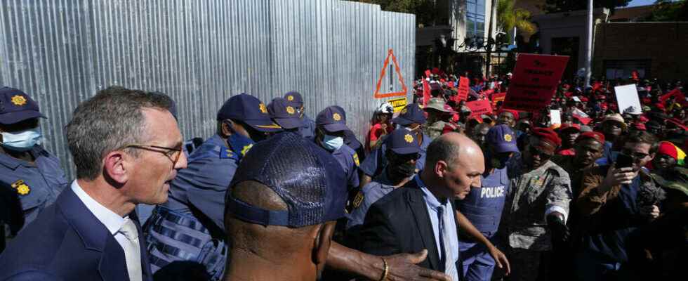 demonstration against the French presence in Africa